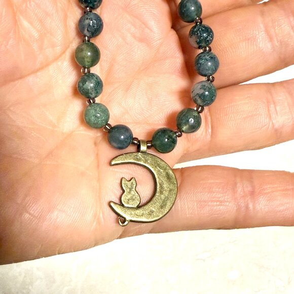 Genuine Gemstone Green Moss Agate Bronze Cat on the Moon Beaded Short Necklace - Picture 13 of 13